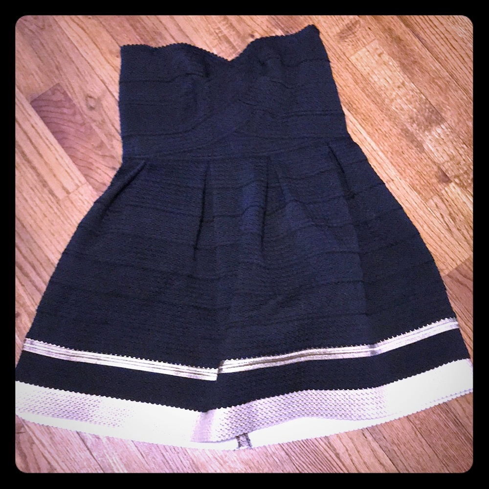 Gorgeous strapless dress size large